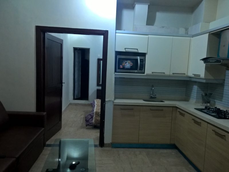 1 bedroom furnished apartment in Parkway apartments
