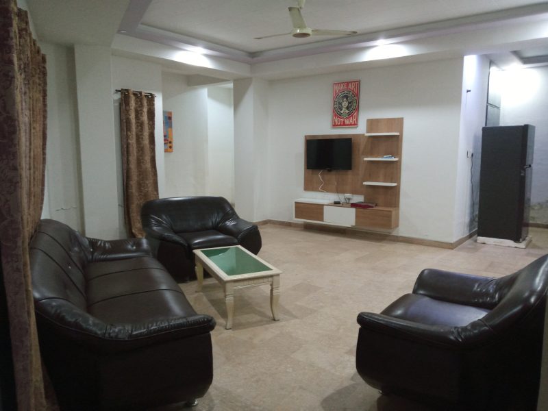2 Bedroom Fully Furnished Apartment for Rent in Parkway Apartments | Bahria Town