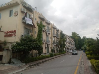 2 Bedroom Furnished Flat for Sale in Rumman Heights, Safari Villas 1 Phase 1 Bahria Town Rawalpindi / Islamabad