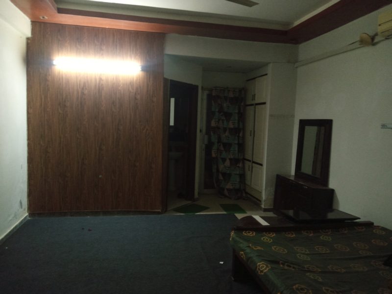 1 Bedroom Furnished Flat for Rent in QJ Heights | 2nd Floor | Gas & Parking Available