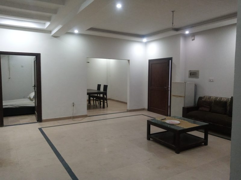 3 Bedroom Fully Furnished Flat for Rent in Parkway Apartments | 1700 Sqft | 1st Floor | Corner Unit