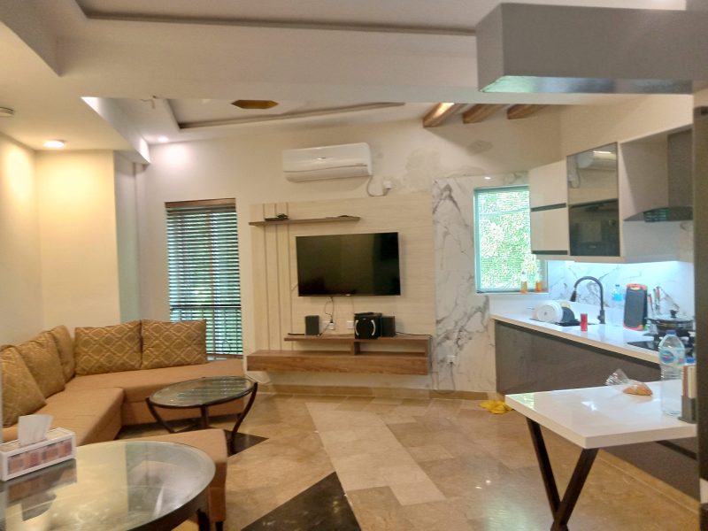 2 Bedroom Furnished Flat for Short-Term Rent at 15000/Night – 3rd Floor Luxury Apartment