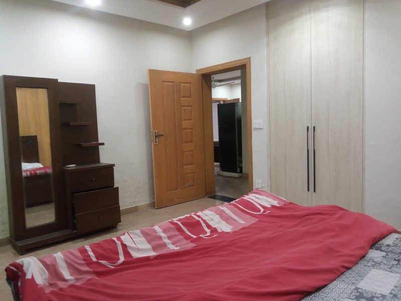 2 Bedroom Fully Furnished Luxury Apartment for Rent in Parkway Apartments | 1200 Sq Ft