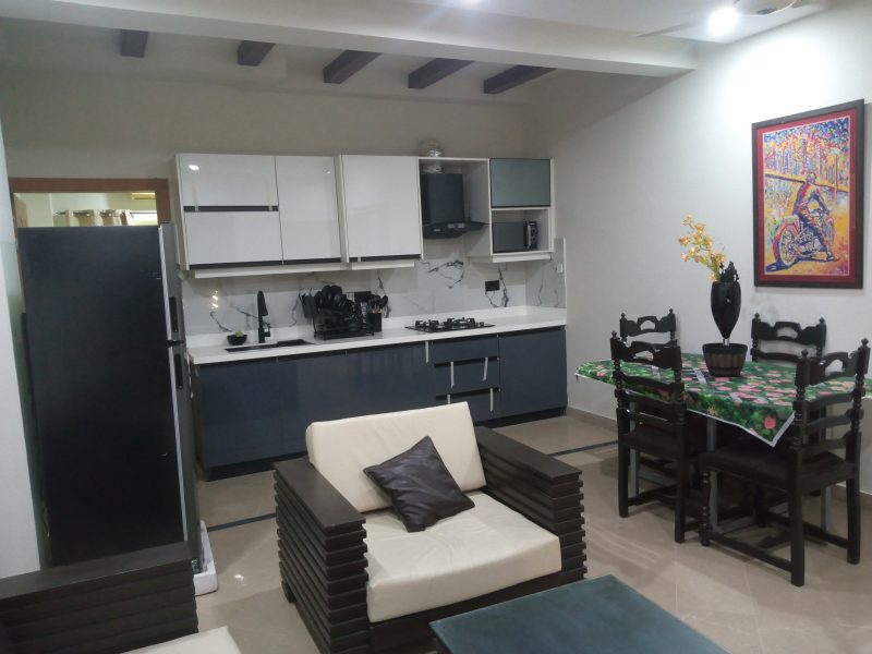 2 Bedroom Fully Furnished Luxury Apartment for Rent in Parkway Apartments | 1200 Sq Ft