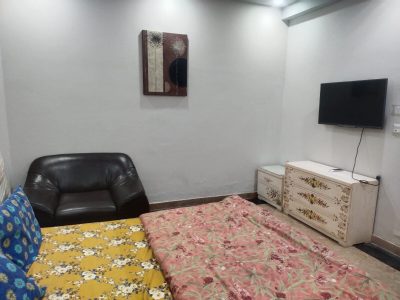 Studio Furnished Flat for Rent on Ground Floor – 5000/Night, Parkway Apartments Bahria Town