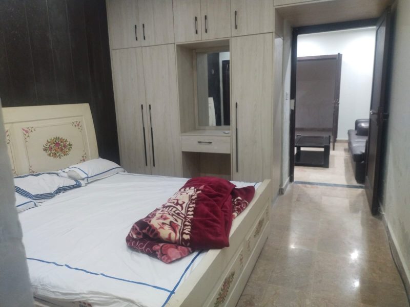 1 Bedroom Furnished Flat for Rent in Parkway Apartments | Affordable Living