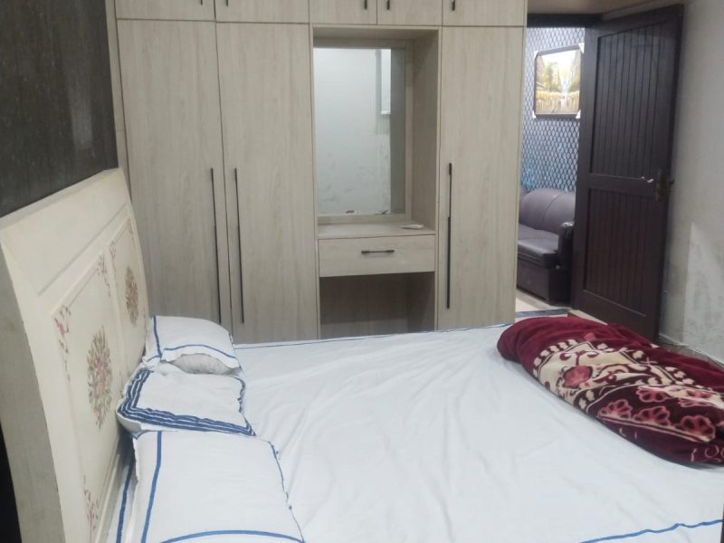 1 Bedroom Furnished Flat for Rent in Parkway Apartments | Affordable Living