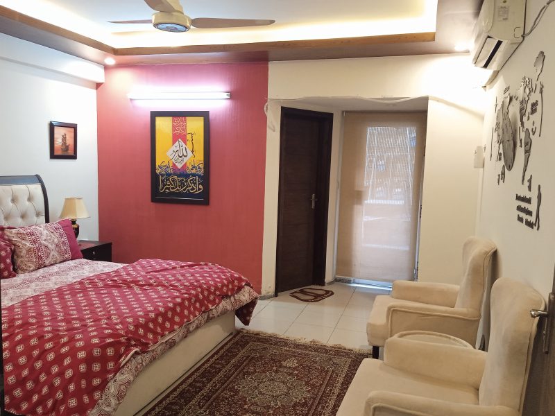 2 Bedroom Furnished Flat for Rent in QJ Heights – Prime Family Living!